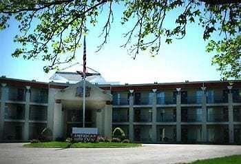 Welcome Inn Блу-Спрингс Экстерьер фото