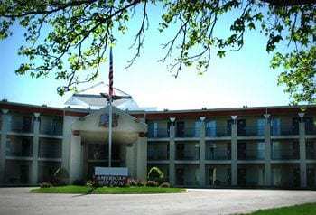 Welcome Inn Блу-Спрингс Экстерьер фото